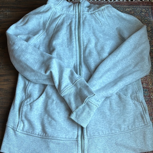 Lululemon zipup - Picture 6 of 7